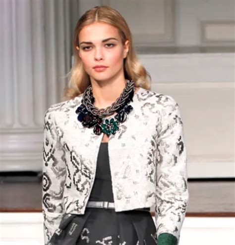 oscar de la renta jacket.